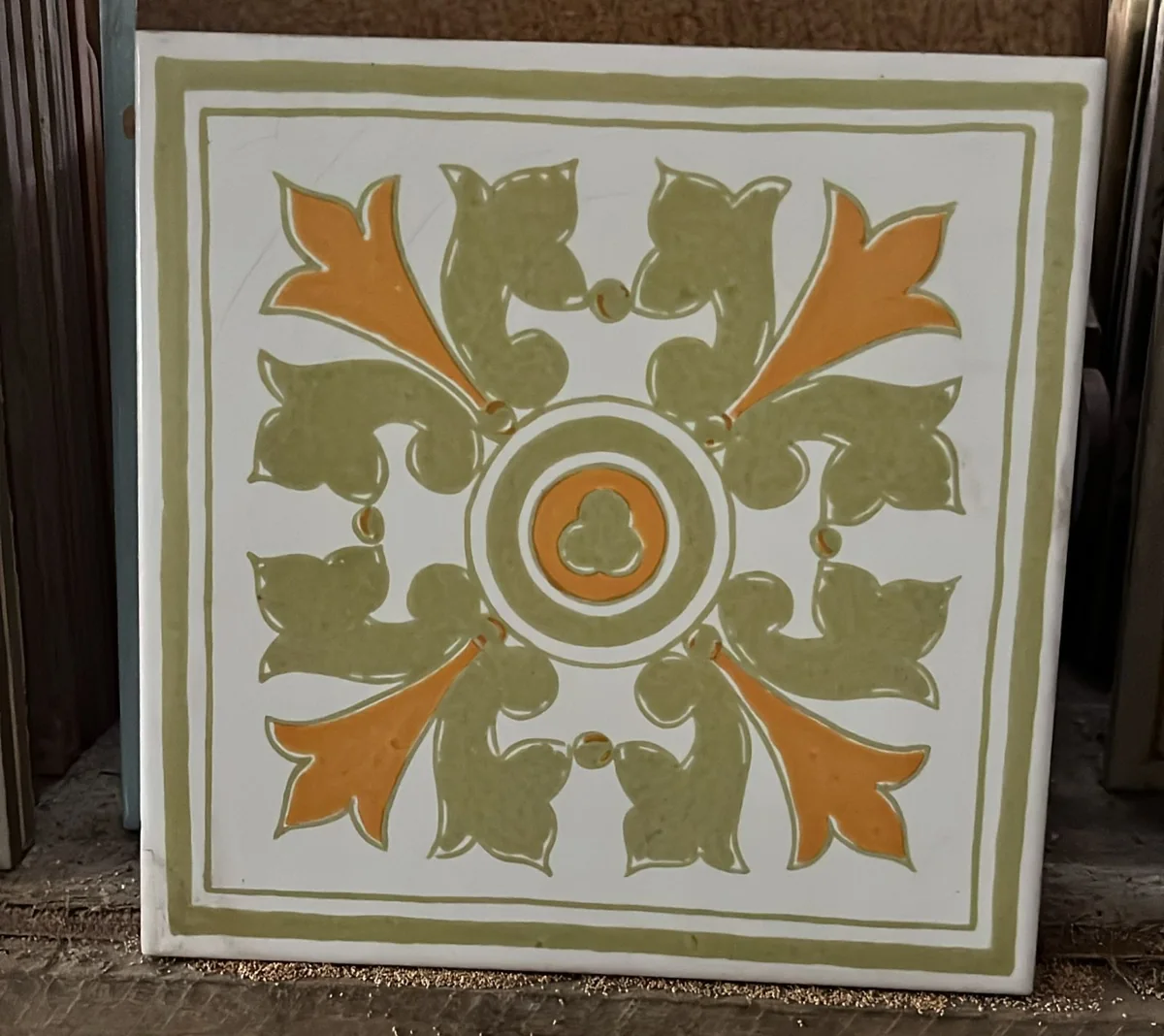 Azulejo decorativo antigo